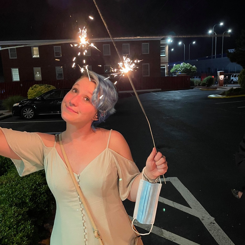 Meet your Posher, Nicole